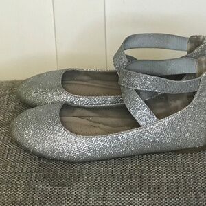 Ballet style flats